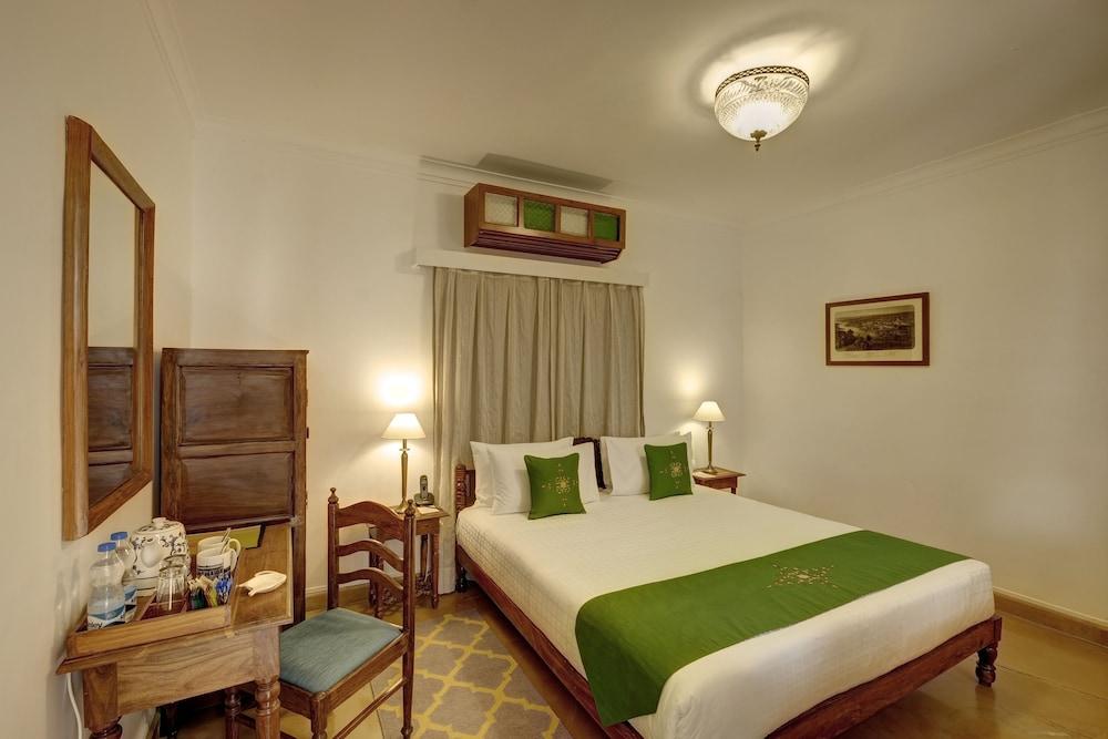Saraca Hotel Лакхнау Экстерьер фото