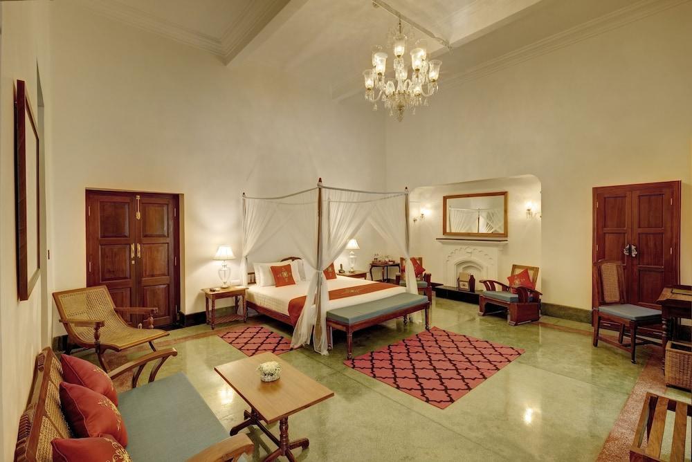 Saraca Hotel Лакхнау Экстерьер фото